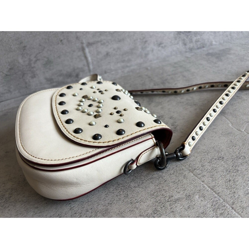 Coach 1941 Saddle 17 With Western Rivets in White/ Chalk Leather Crossbody Bag - Picture 4 of 8